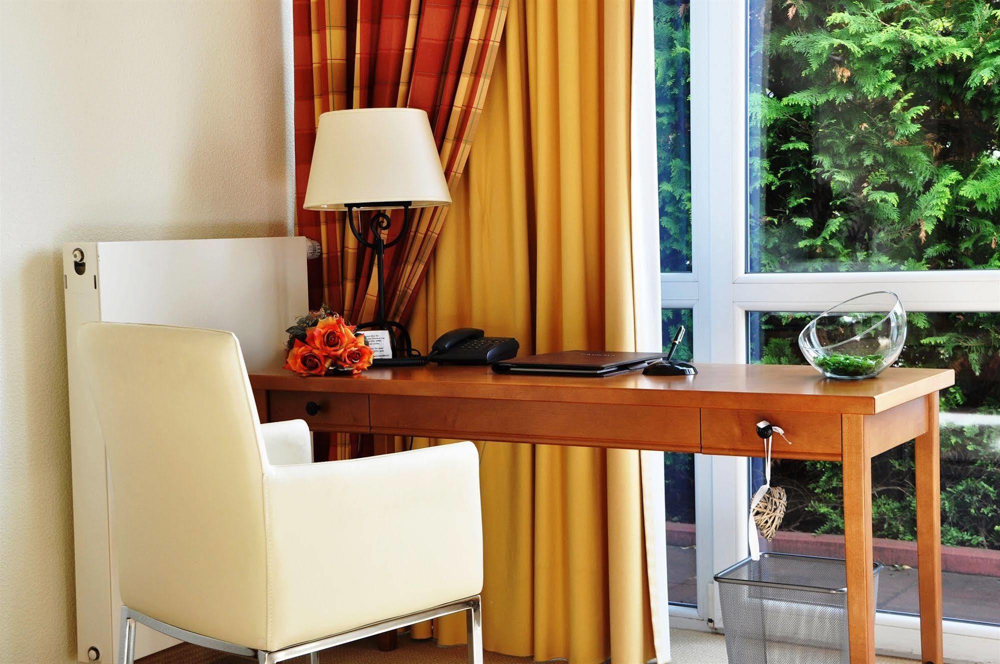Hotel Zur Post New Style Garrel Extérieur photo