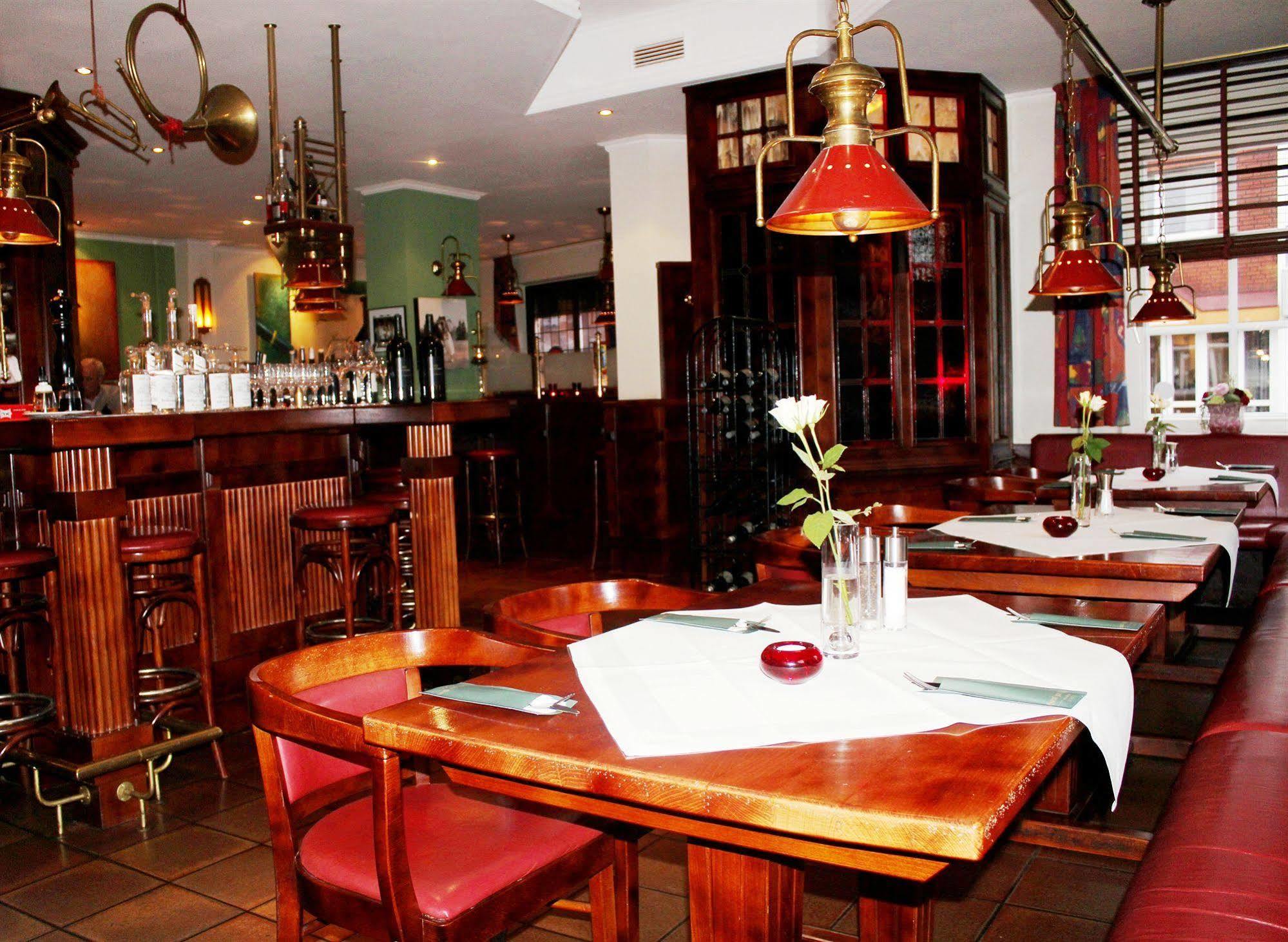 Hotel Zur Post New Style Garrel Extérieur photo