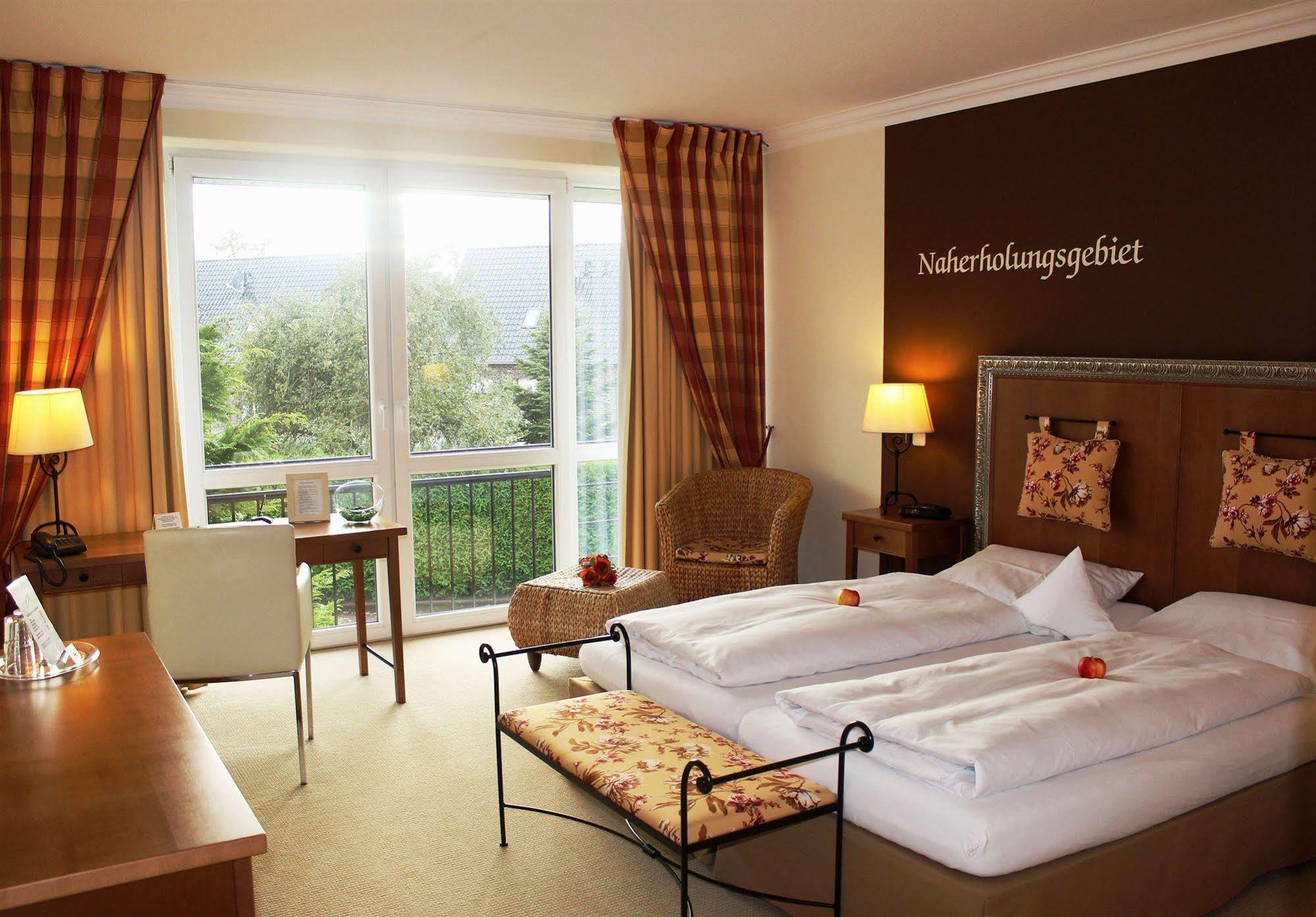 Hotel Zur Post New Style Garrel Extérieur photo